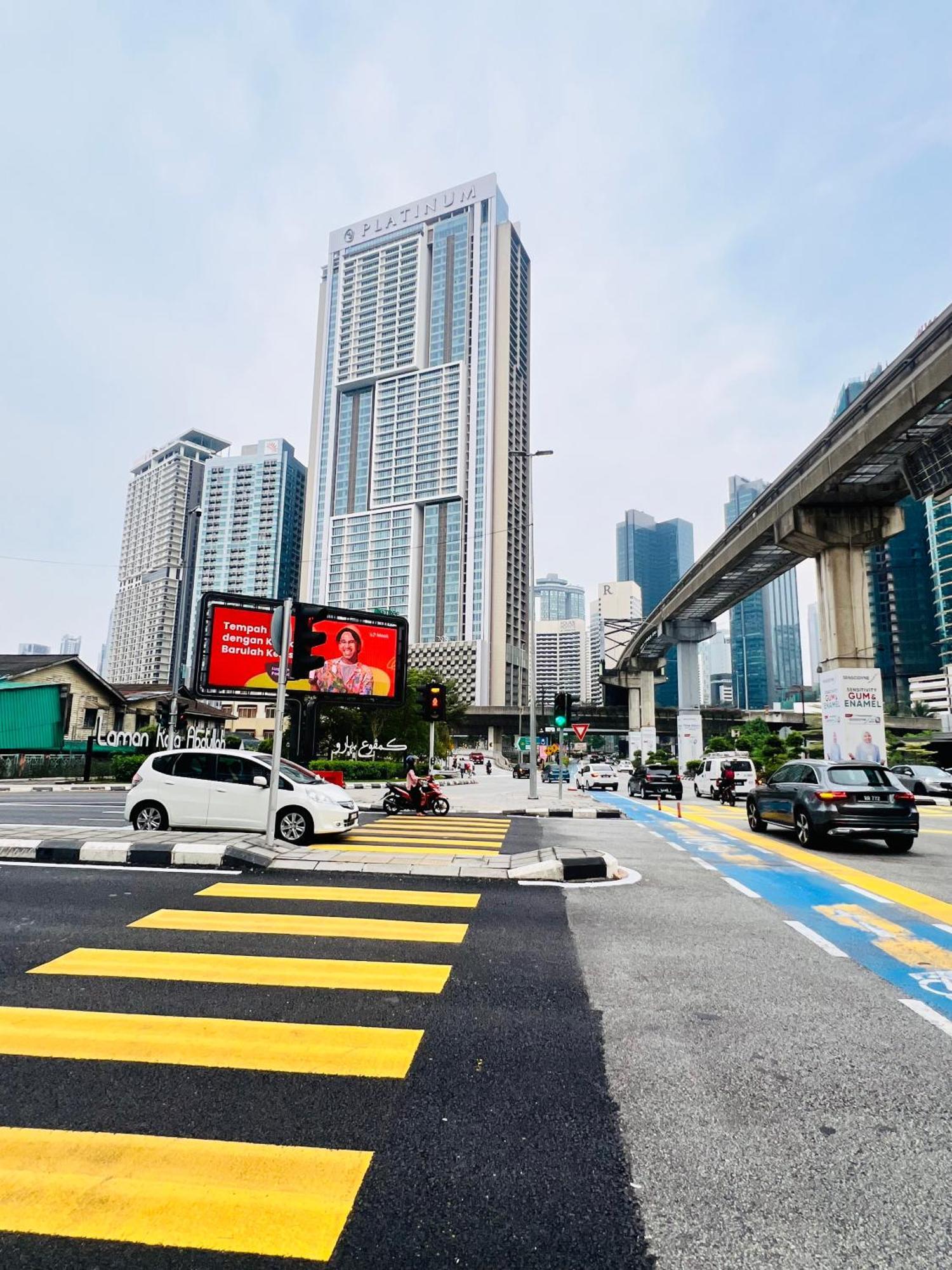 Colony Klcc By Hibernate Apartment