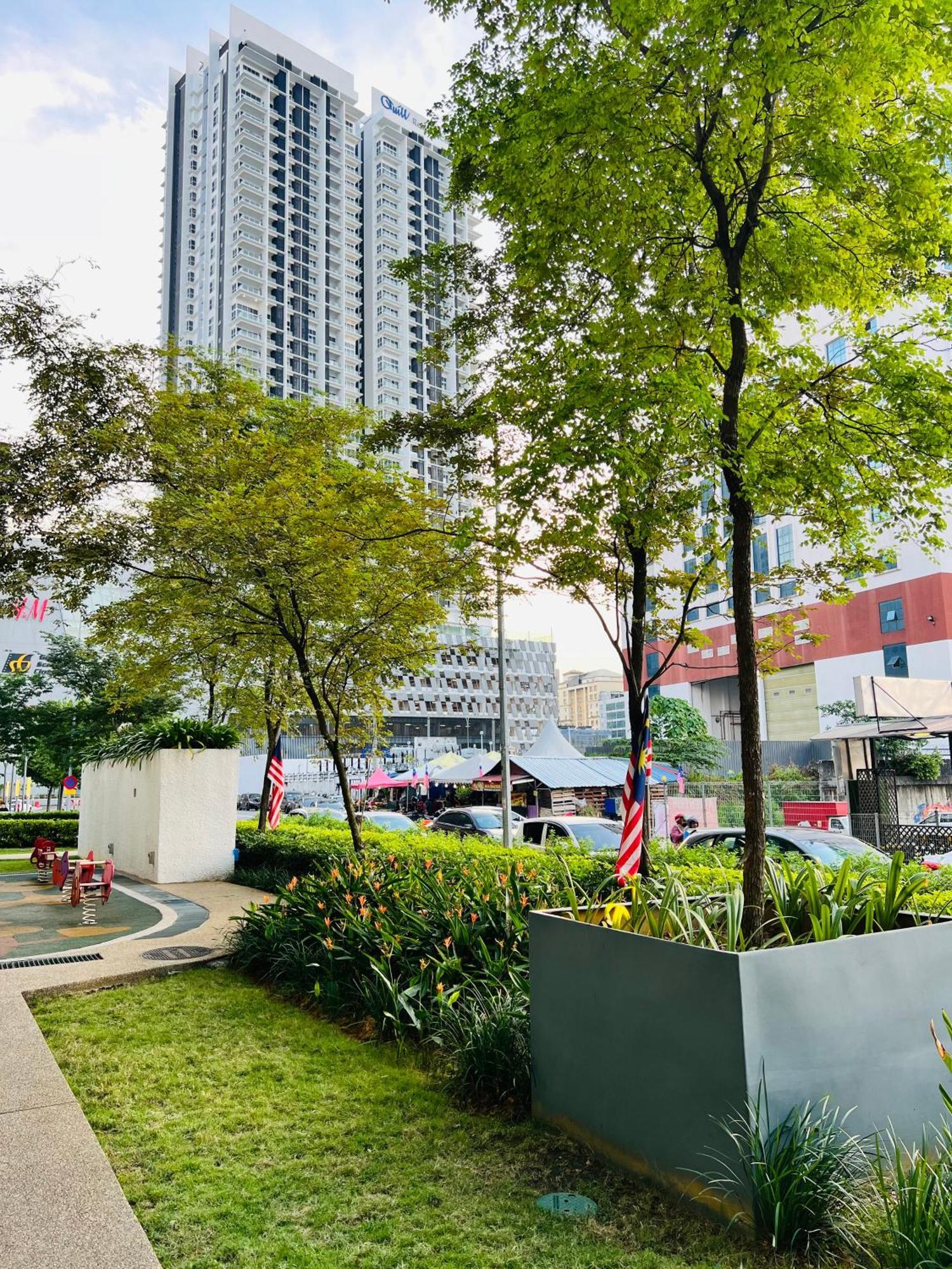 Colony Klcc By Hibernate *